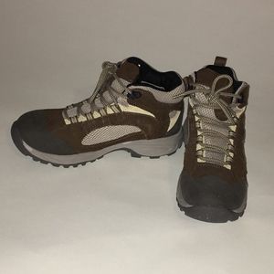 Vasque Hiking Boot (Ranger GTX 7215)